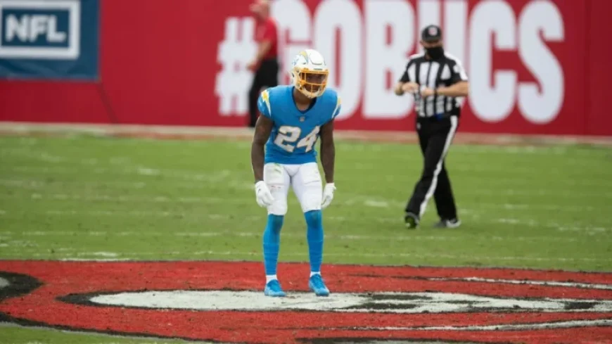 Nasir Adderley Ends Retirement, Returns to NFL from Chargers