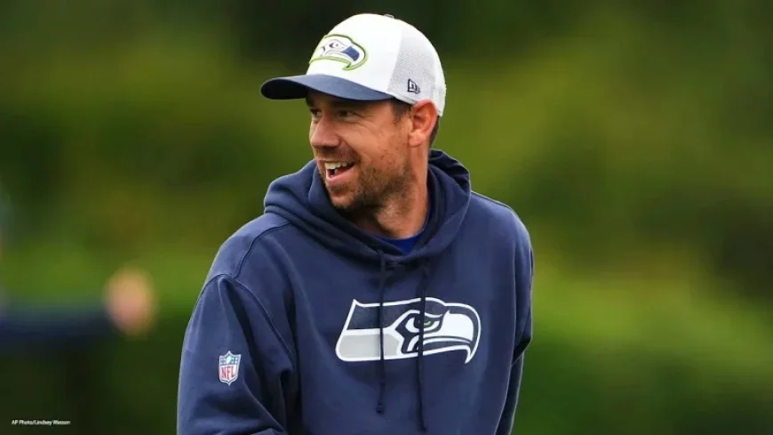 Meet Raiders Head Coach Klint Kubiak