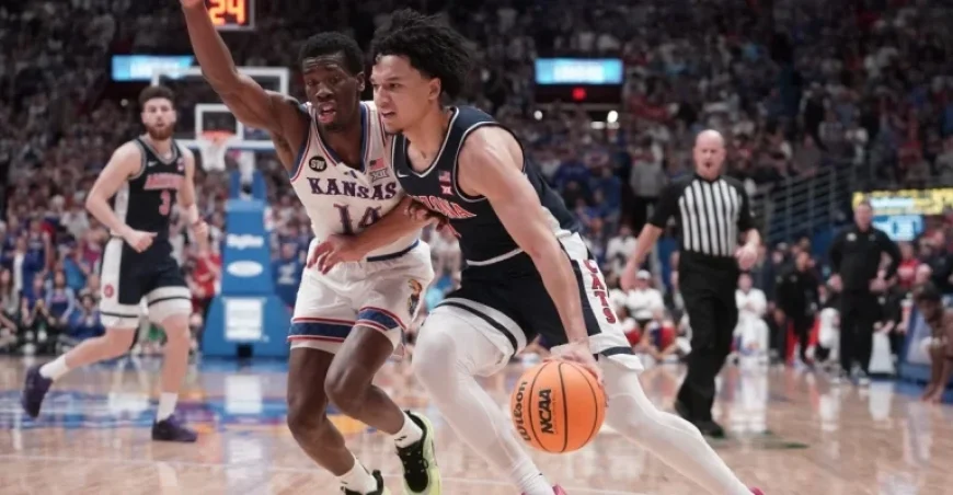 Arizona Wildcats Suffer First Season Loss to Kansas Jayhawks