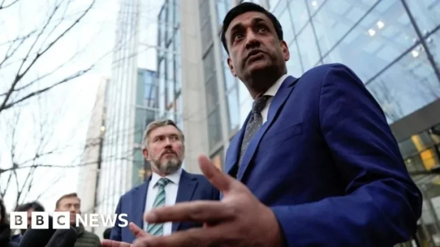 US Lawmakers Criticize Justice Department for Redacting Epstein Files