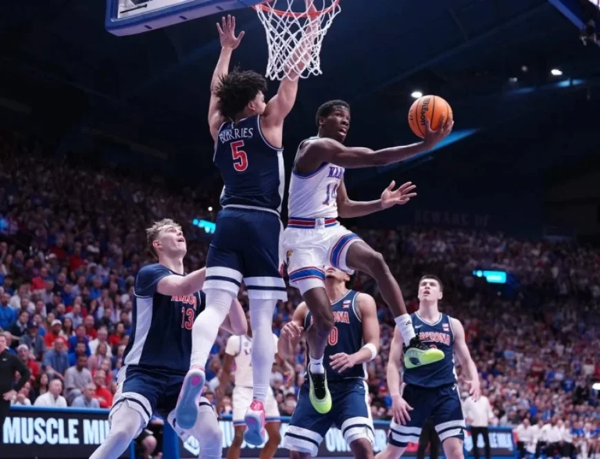 No. 9 Kansas Defeats Top-Ranked Arizona, Overcomes Absence of Star Peterson
