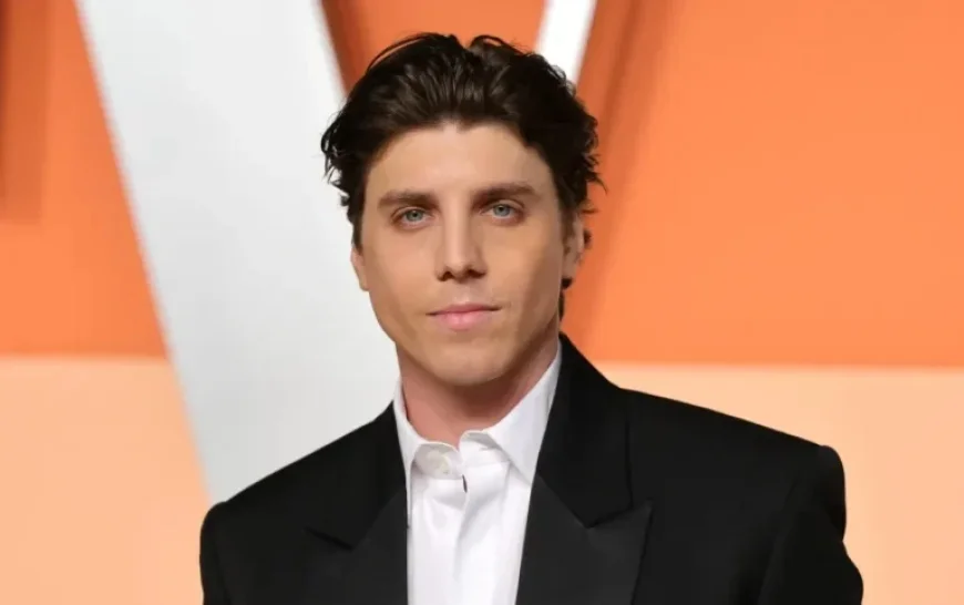 Lukas Gage Stars with Christopher Briney, Michelle Randolph in Amazon’s ‘Clashing Through the Snow’