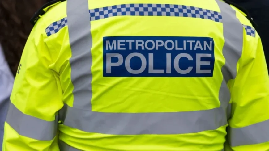Police Hunt Teen Suspect After Two Boys Stabbed at North London School