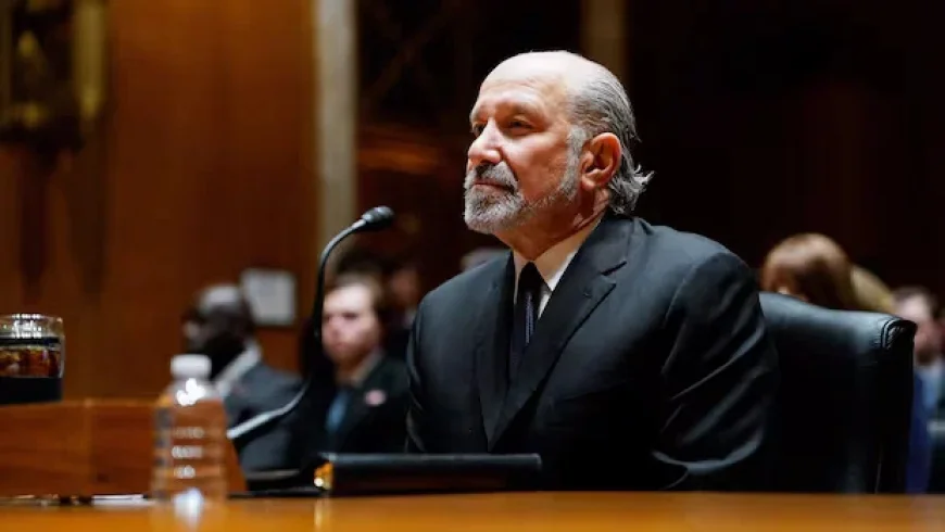 U.S. Commerce Secretary Lutnick Denies Epstein Ties Amid Resignation Calls