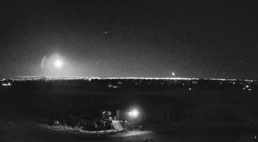 Albertans Witness Spectacular Fireball Streak Across Morning Sky