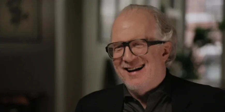 Tracy Letts Explores Family History Onstage in “Finding Your Roots”
