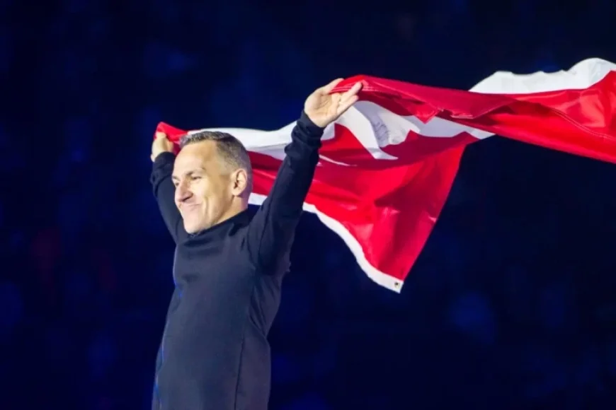 Elvis Stojko Joins Orillia Figure Skating Club’s 75th Anniversary Celebration