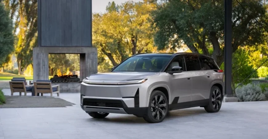 Toyota Highlander Debuts as Three-Row Electric SUV with 320-Mile Range