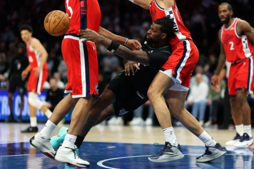 Julius Randle Struggles, Anthony Edwards Needs Rest: Timberwolves Insights