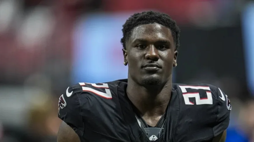 Kevin Stefanski Declines Comment on James Pearce Situation