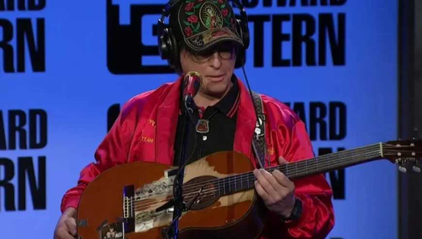 Stephen Wilson Jr. Unveils His Beloved $400 Craigslist Guitar’s Name