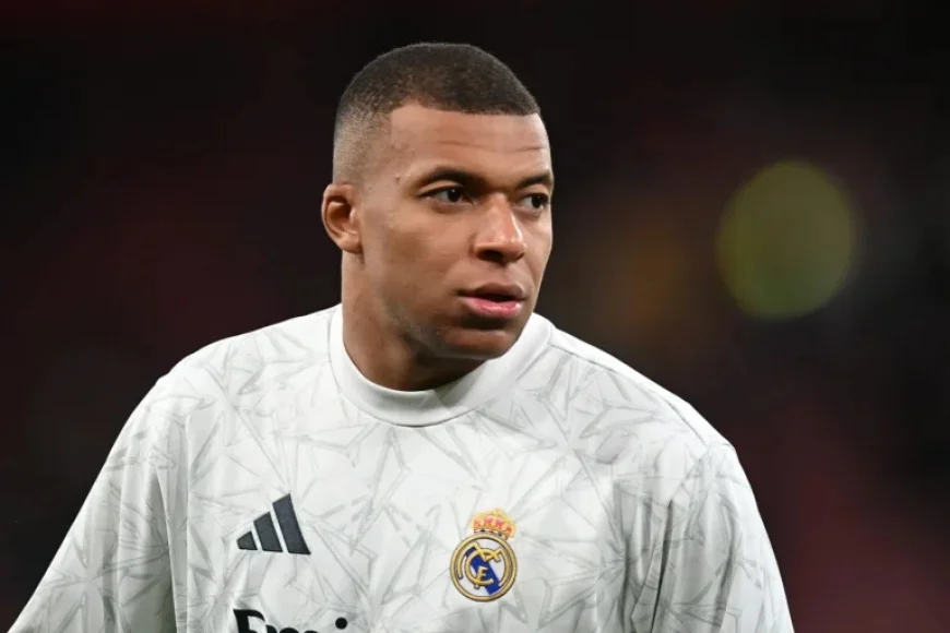 Steve Nicol Explains Why John Barnes at Liverpool Surpasses Kylian Mbappe