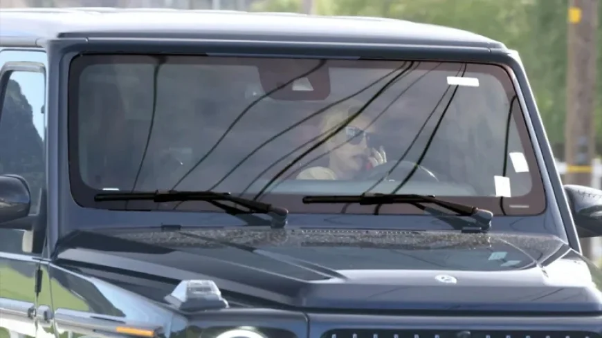 Britney Spears Steps Out After Selling Music Catalog