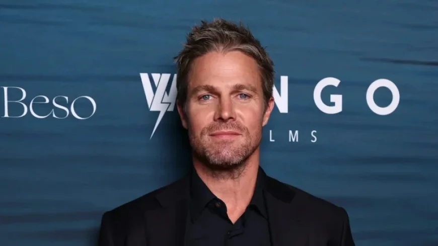 Stephen Amell Cast as Lead in Fox’s ‘Baywatch’ Reboot Series