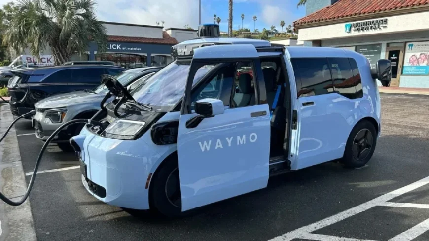 Waymo’s Futuristic Chinese Van Debuts for Mainstream Use