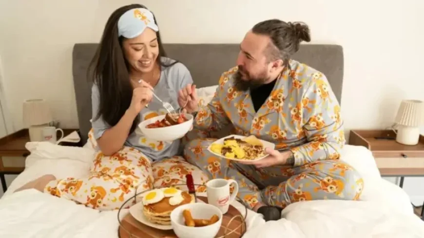 Celebrate Free Valentine’s Day Weddings at Las Vegas Denny’s Chapel