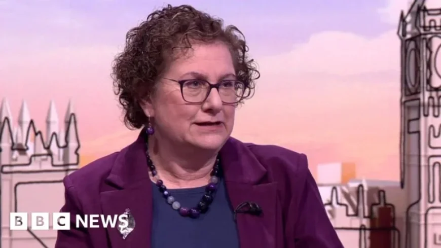 Cass: Children Exploited by Both Sides in Transgender Debate