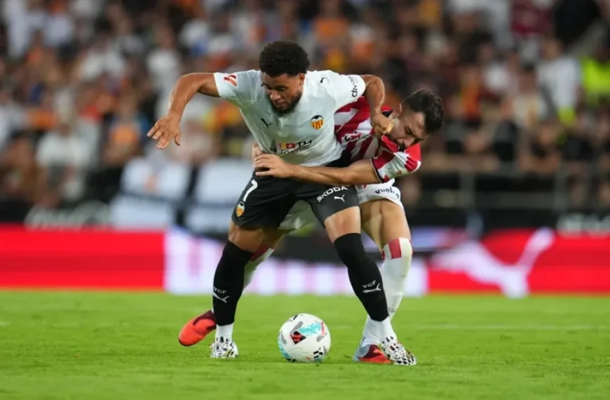 Valencia Struggles with Thin Squad as Danjuma Sidelined for Weeks