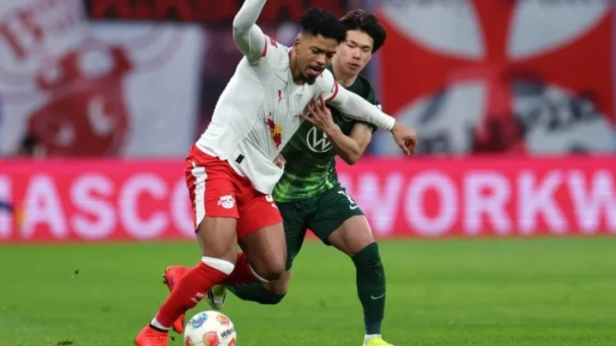 Bundesliga: Wolfsburg Let Victory Slip Away in Leipzig