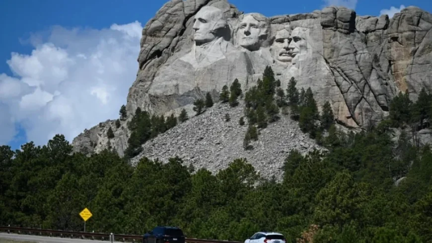 Presidents Day 2026 Closures: What’s Open and Closed?