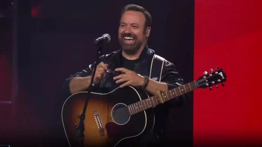 Christian Marc Gendron Amazes Coaches on ‘La Voix’ Blind Auditions