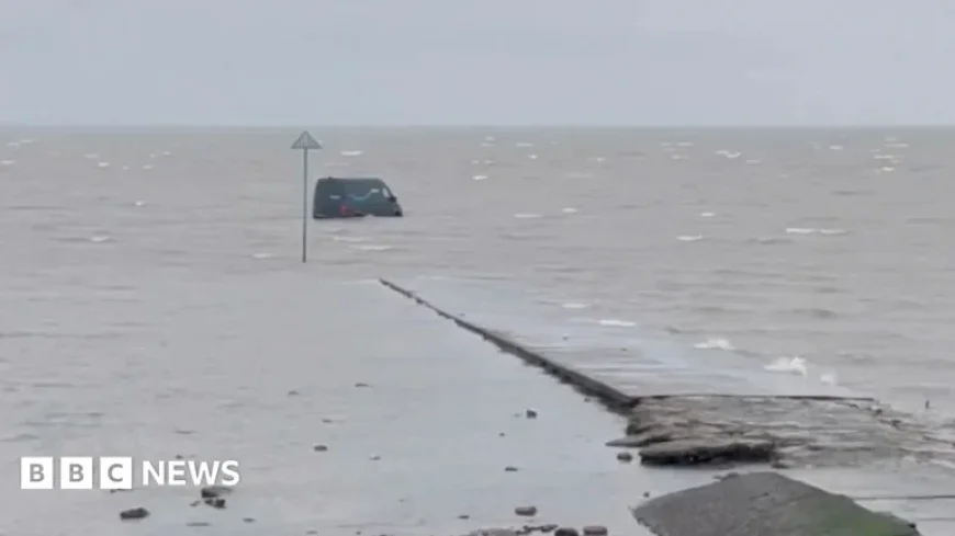 Amazon Van Stranded on The Broomway Due to GPS Error