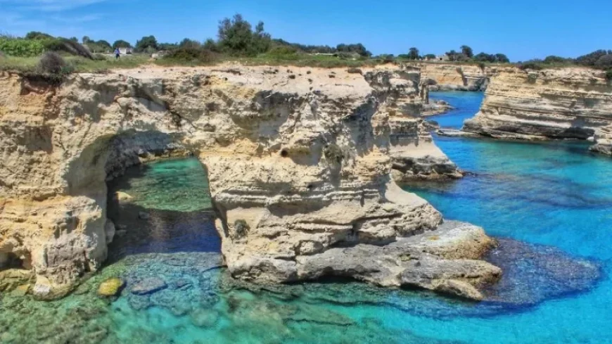 Italy’s Iconic ‘Lovers’ Arch’ Collapses on Valentine’s Day