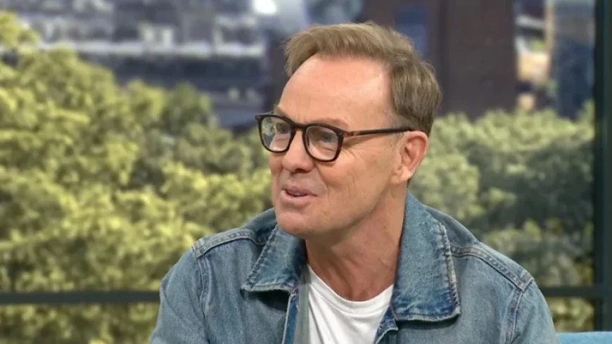 Jason Donovan Tours with Kylie Minogue and Alison!