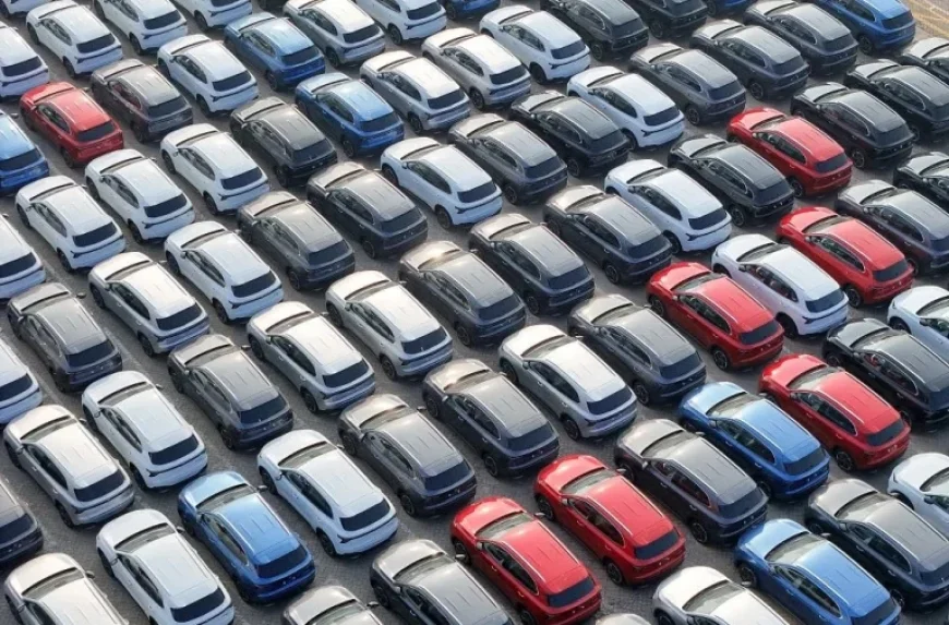 Global Auto Industry Goes Electric, Leaving America Behind