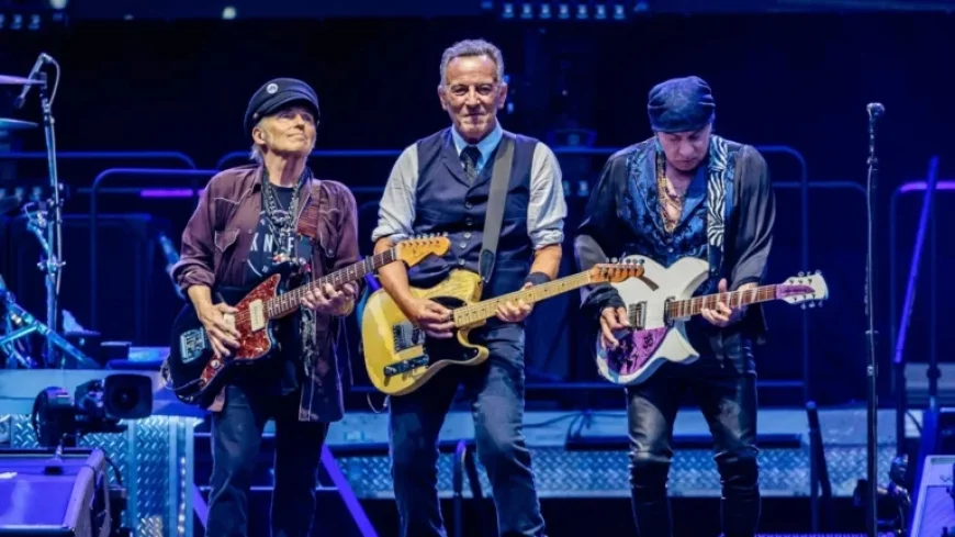 Bruce Springsteen and E Street Band Announce ‘Land of Hope and Dreams’ Tour