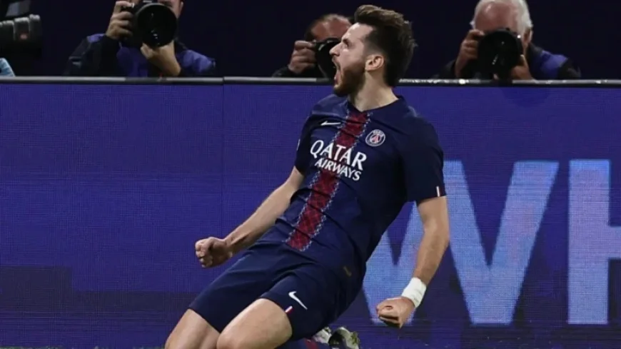 Kvaratskhelia: PSG’s Unseen Leader Under Luis Enrique