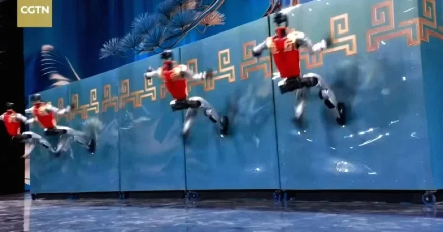 Chinese Robots Master Wall-Climbing Technology