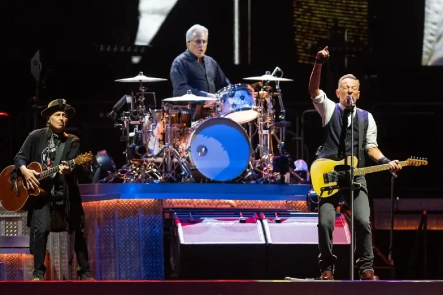 Bruce Springsteen Delivers Powerful Political Message at Nationals Park in May