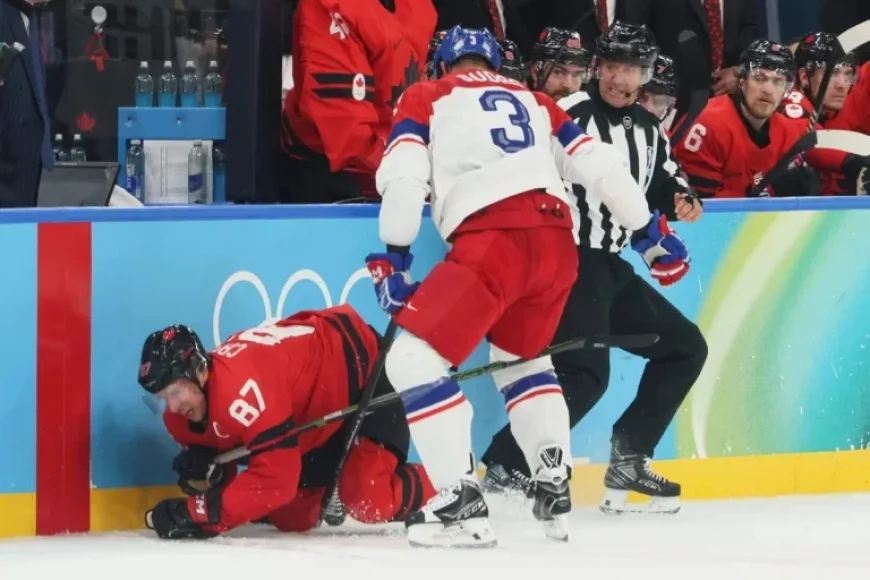 Sidney Crosby Leaves Canada-Czech Republic Olympic Hockey Quarterfinal