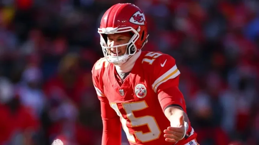 Chiefs Restructure Mahomes’ Contract, Freeing Over $43 Million in Cap Space