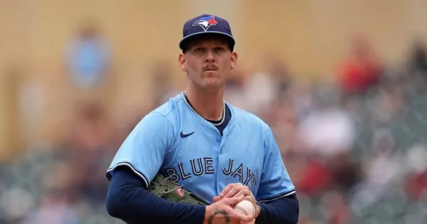 Toronto Blue Jays Acquire INF Ben Cowles; Bowden Francis Placed on 60-Day IL