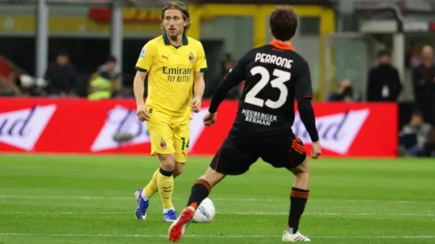 Nico Paz Scores First, Leao Equalizes: Milan Draws, Inter Leads by 7