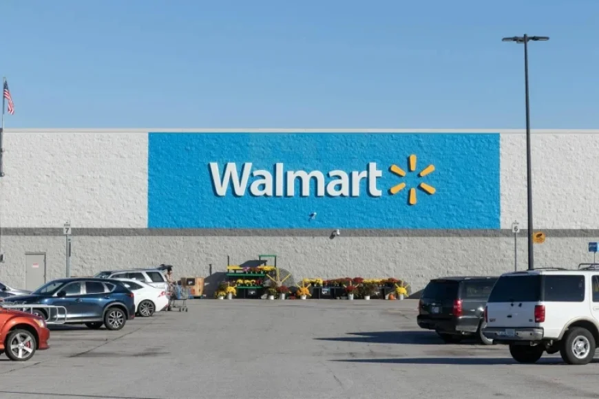 Walmart Exceeds Q4 Estimates, Lowers Full-Year Guidance