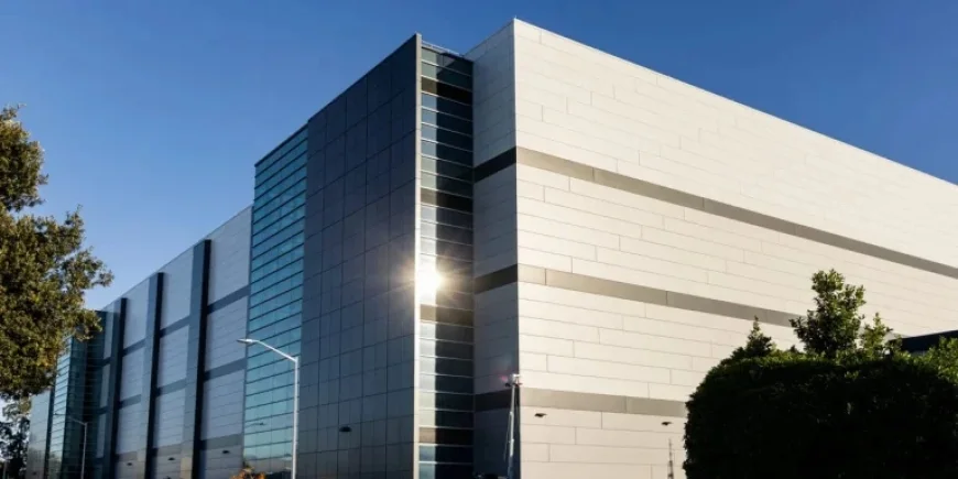 Blue Owl Fails to Secure $4 Billion Data Center Financing