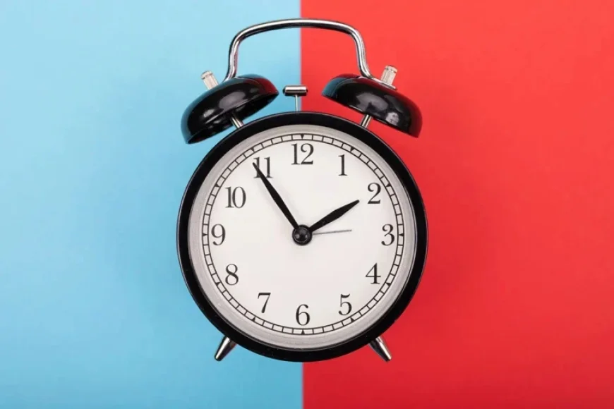 Daylight Saving Time 2026: Adjust Clocks Forward or Backward?