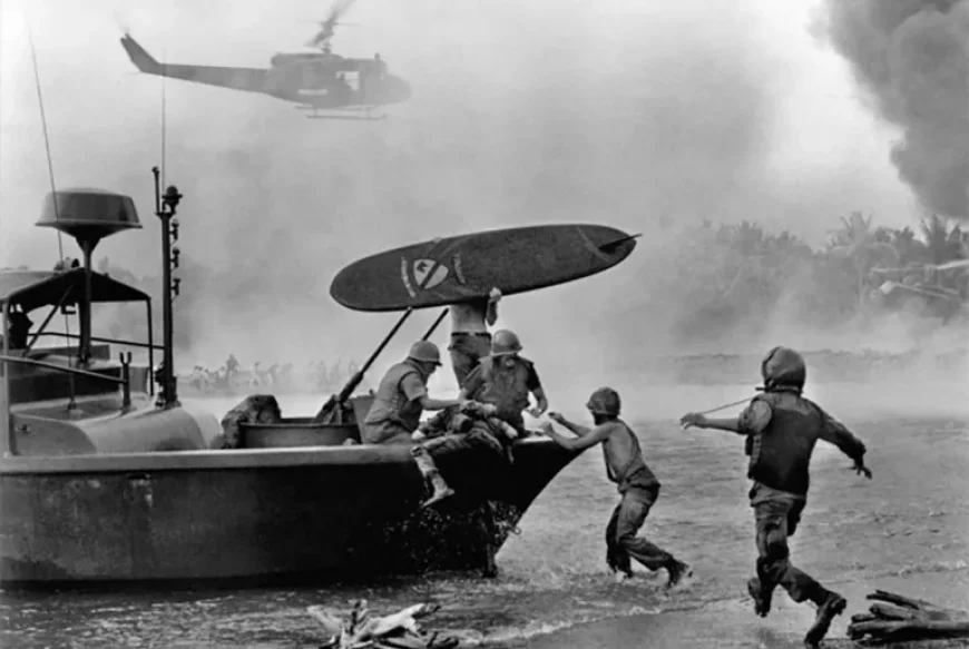 Surfer Analyzes Robert Duvall’s Iconic Line from Classic Role