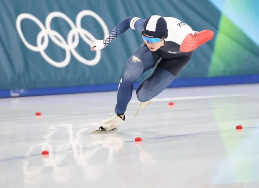 Speed Skater Refocuses on Main Event After Surprise Warmup