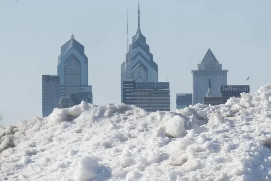Philadelphia Braces for Over a Foot of Snow Sunday to Monday