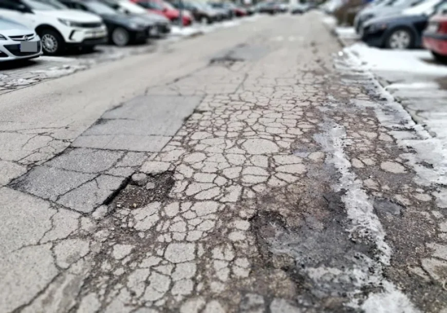 Tychy Roads Riddled with Potholes: Readers Report, We Publish