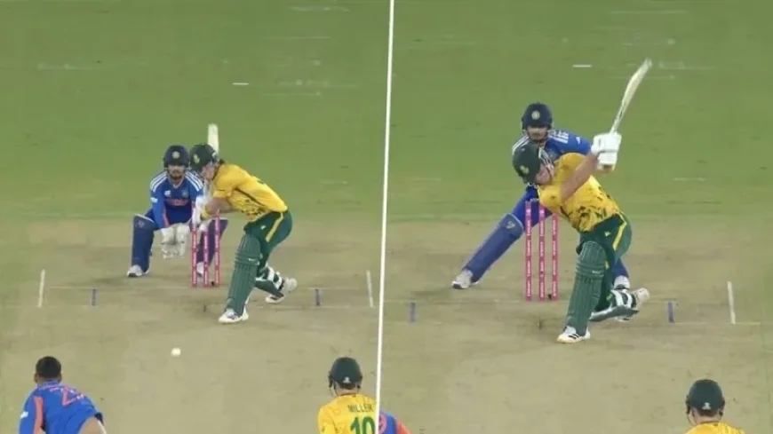 Dewald Brevis Smashes No-Look Six Against Varun Chakaravarthy in IND vs SA 2026