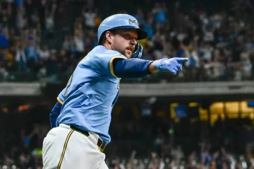 Latest Updates on Guardians and Rhys Hoskins