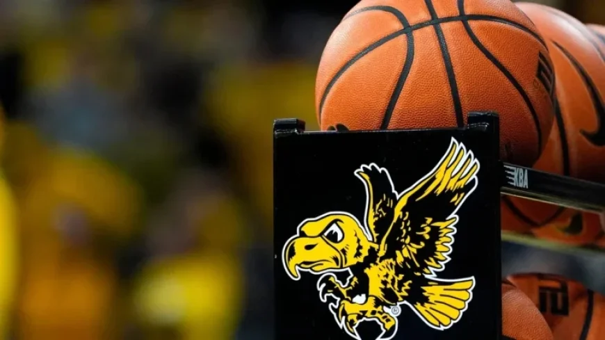 Iowa Women’s Basketball Hosts 5-Star Recruit Against Michigan 2027