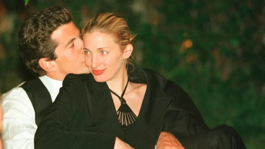 Carolyn Bessette-Kennedy’s Chic Beauty: 6 Photos Highlighting Her Timeless Style