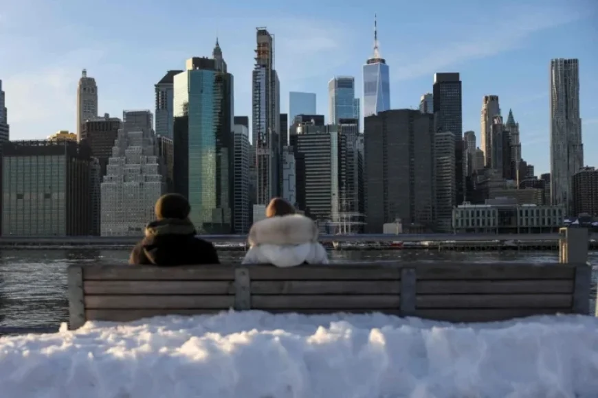 New York Mayor Enforces Travel Ban Amid Snowstorm