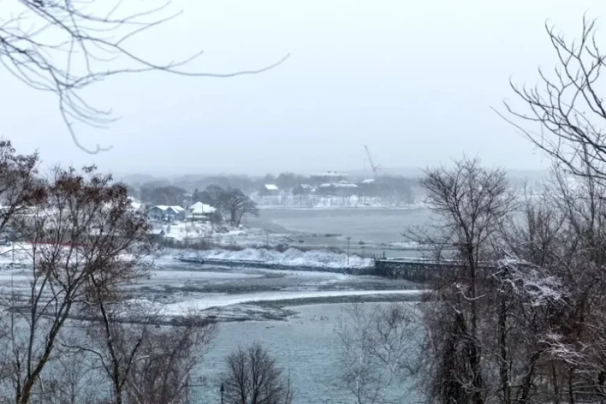 Maine Braces for Blizzard and Flooding in Monday’s Storm